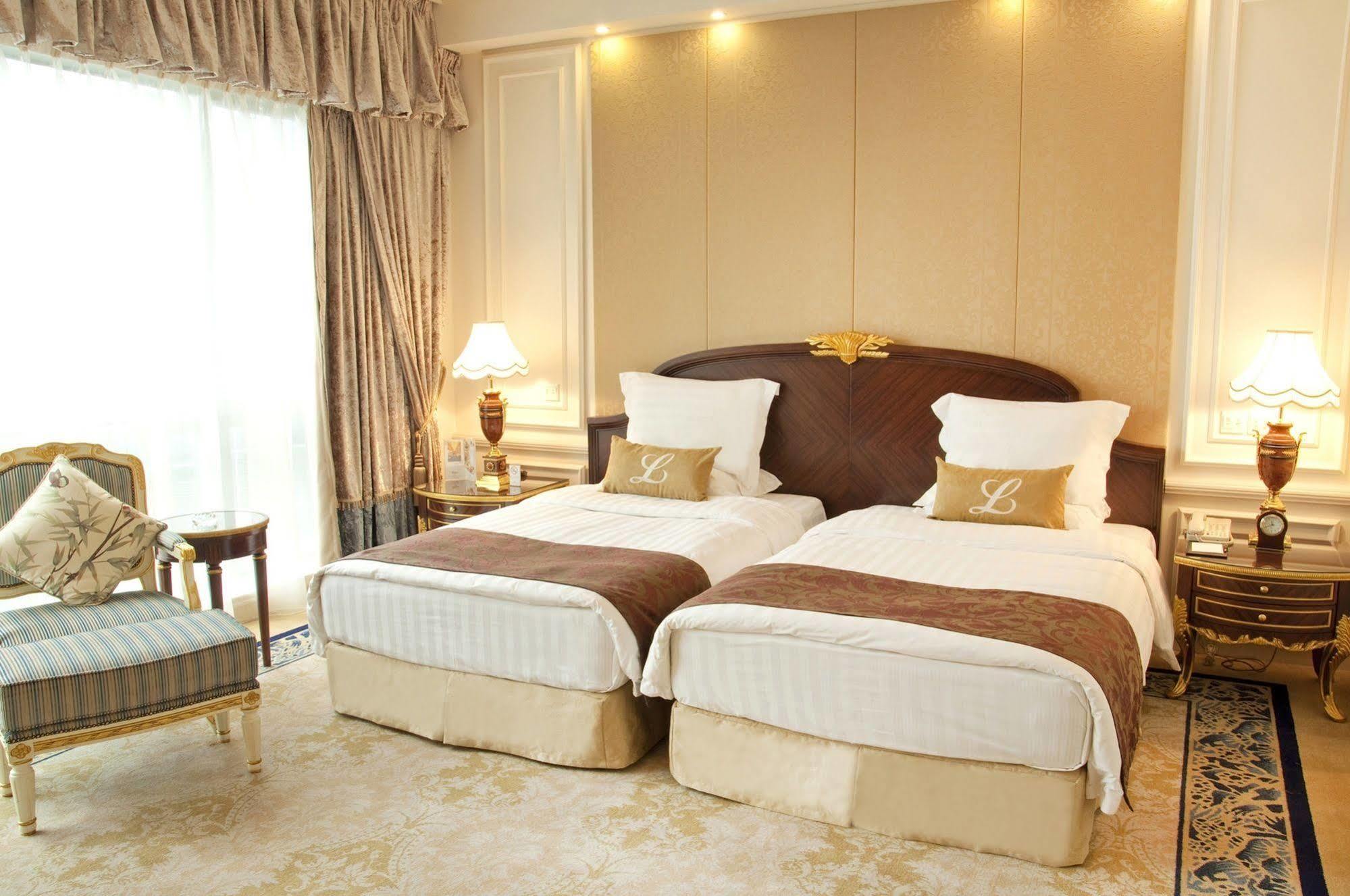New Orient Landmark Hotel Макао Екстериор снимка